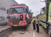 Unit Lantas Polsek Tambun Selatan Melaksanakan Sosialisasi dan Penertiban Parkir Liar