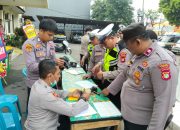 Tingkatkan Kedisiplinan Personel, Kapolsek Tambun Selatan Dampingi Propam Polres Metro Bekasi Laksanakan Gaktibplin