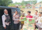 Polsek Kedung Waringin Salurkan Bantuan dan Cek Langsung Warga Terdampak Banjir di Desa Bojongsari