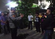 Cegah Tawuran Remaja Kapolsek Serang Baru Gelar Patroli Biru Berikan Himbauan Kepada Remaja Yang Sedang Berkumpul