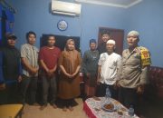 Bhabinkamtibmas Desa Sumberjaya Dampingi Mediasi Salah Paham Antar  Keluarga Hingga Selesai Damai