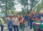 Puluhan Warga Cianjur Gelar Aksi Unjuk Rasa Jilid Dua di Depan Gedung DPRD