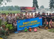 Polsek Setu Bersama Koramil Gelar Bakti Sosial Pembersihan dan Penanaman Pohon Sambut HUT TNI ke-80