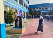 Polsek Tambun Selatan Jadi Irup Upacara di SMKS Pusat Keunggulan Tridaya Bekasi, Sampaikan Pesan Antibullying dan Antinarkoba