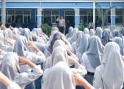Police Go To School, Polsek Tambun Selatan Ajak Siswa SMK Bina Prestasi Jadi Generasi Hebat dan Tertib Hukum