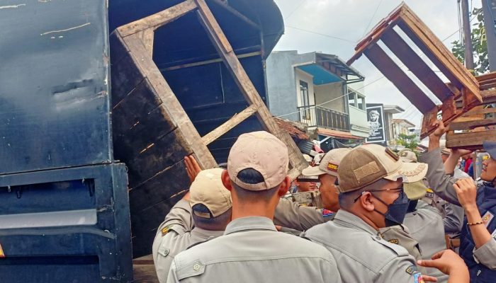 Penertiban PKL Bomero Citywalk Cianjur, Tuai Pro-Kontra Satpol PP Tegaskan Penataan Kawasan