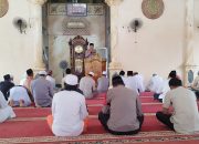 Kapolsek Sukatani Gelar Safari Kamtibmas dan Salat Jumat Berjamaah di Masjid Jamie Qurrotul ‘Ibaad