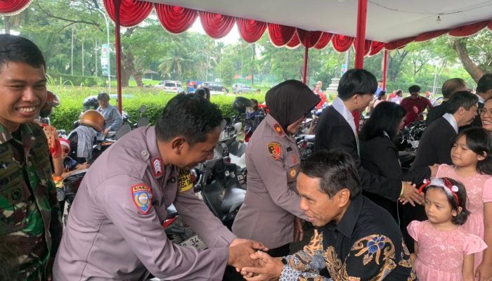 Sinergi Polri–TNI dan Desa, Ibadah Natal 2025 di Lambangsari Berjalan Kondusif