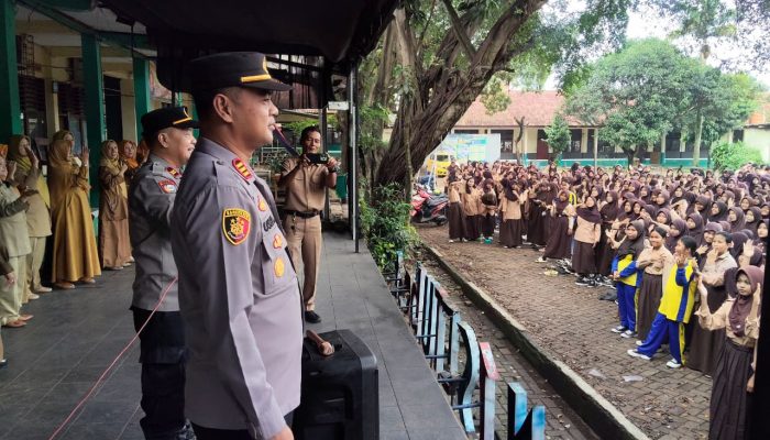 Polsek Setu Gelar Police Go To School di SMPN 1 Setu, Tekankan Pembentukan Karakter dan Pencegahan Kenakalan Remaja