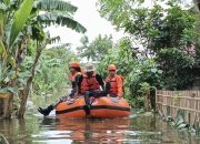 Dua Kampung di Pebayuran Terendam Banjir Akibat Luapan Sungai Ciherang dan Kali Kiwing