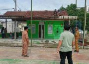 Atap Posyandu Bocor, Kades Ciantra Gerak Cepat Lakukan Perbaikan