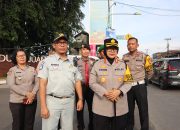 Kapolres Metro Bekasi Kombes Pol Sumarni, SIK, SH, MH Tinjau langsung Arus Mudik dan Arus Balik  di Pos Terpadu Gedung Juang Tambun Selatan, Guna Antisipasi Arus Balik Lebaran 2026
