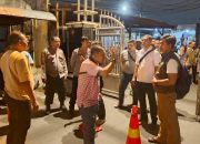Respons Cepat Laporan 110, Polsek Cikarang Timur Mediasi Penutupan Akses Jalan di Perumahan Rusa