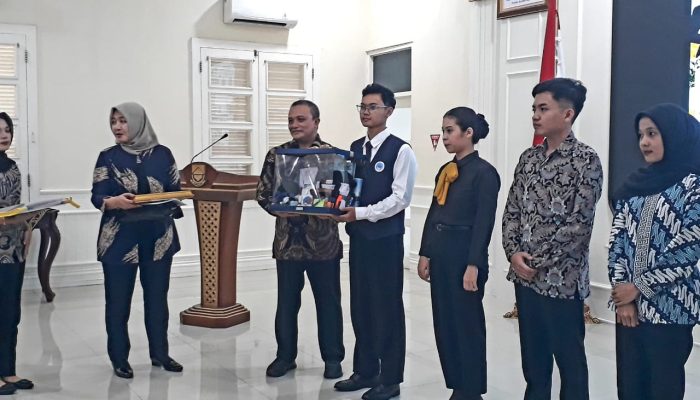 3.500 Peserta PKK Cianjur Dilepas, Pemerintah Tekankan Semangat Bersaing dan Keamanan Kerja