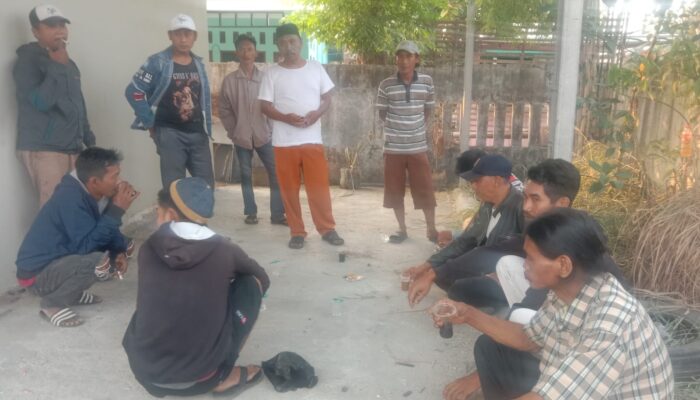 Demokrasi Desa Tercoreng Warga Karanghaur Tolak Dugaan Panitia Pilkades Tak Netral Desak Evaluasi Total